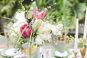 The Caribbean Court Boutique Hotel