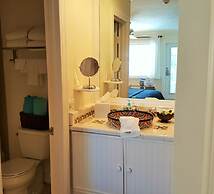 The Caribbean Court Boutique Hotel