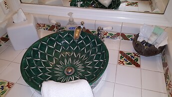 The Caribbean Court Boutique Hotel