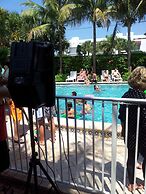 The Caribbean Court Boutique Hotel