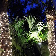 The Caribbean Court Boutique Hotel