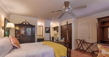 The Caribbean Court Boutique Hotel