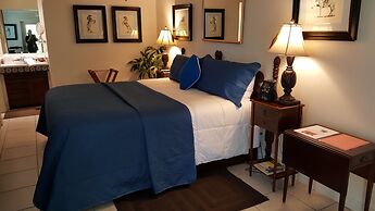 The Caribbean Court Boutique Hotel