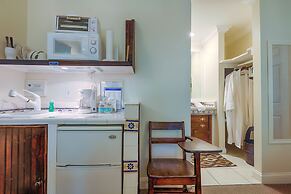 The Caribbean Court Boutique Hotel