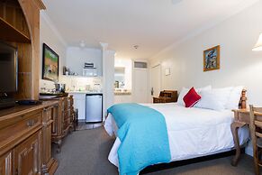 The Caribbean Court Boutique Hotel