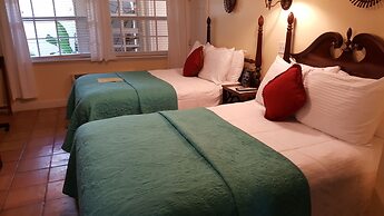 The Caribbean Court Boutique Hotel