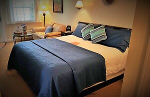 The Caribbean Court Boutique Hotel