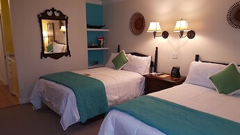 The Caribbean Court Boutique Hotel