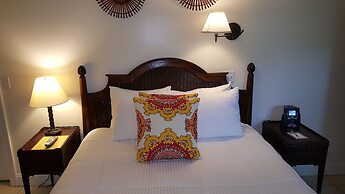 The Caribbean Court Boutique Hotel