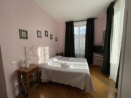 The Secret Garden Relais