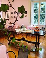 The Secret Garden Relais