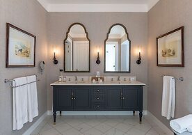 Shamwari Long Lee Manor