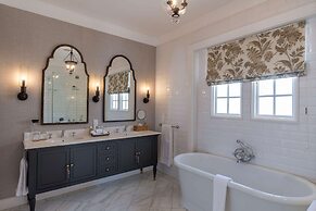 Shamwari Long Lee Manor