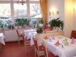 Kurvilla Fürstin Pauline