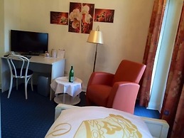 Kurvilla Fürstin Pauline