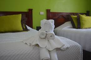 Nacazcol - Playas del Coco