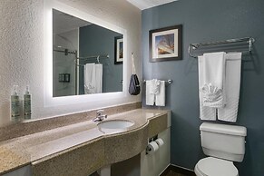 Best Western Waldo Inn and Suites