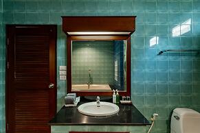 Ao Nang Timber House