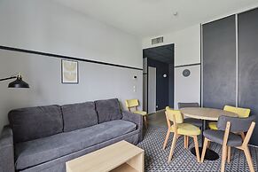 Appart'hôtel Odalys City - Bioparc Lyon Est