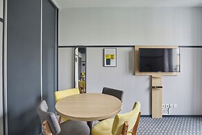 Appart'hôtel Odalys City - Bioparc Lyon Est