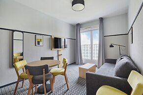 Appart'hôtel Odalys City - Bioparc Lyon Est