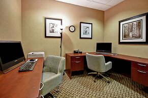 Hampton Inn & Suites Detroit-Canton