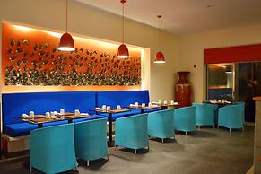 Grand Decameron Los Cabos, A Trademark All-Inclusive Resort