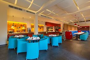 Grand Decameron Los Cabos, A Trademark All-Inclusive Resort