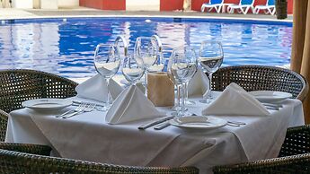 Grand Decameron Los Cabos, A Trademark All-Inclusive Resort