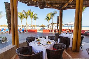 Grand Decameron Los Cabos, A Trademark All-Inclusive Resort
