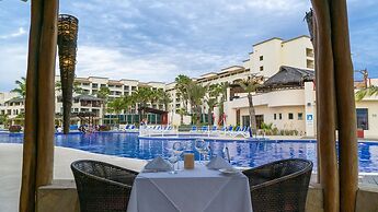 Grand Decameron Los Cabos, A Trademark All-Inclusive Resort