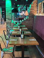 B&B HOTEL Warrington