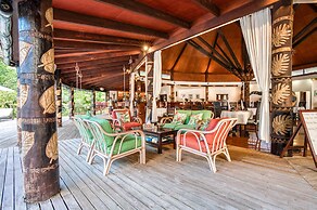 Matangi Private Island Resort