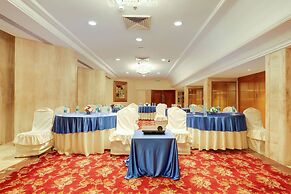 Hotel The Royal Plaza