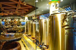 Hotel The Royal Plaza