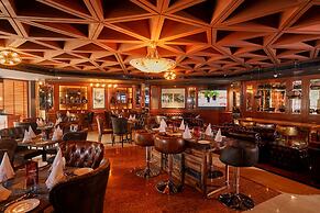 Hotel The Royal Plaza