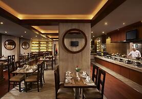 Hotel The Royal Plaza