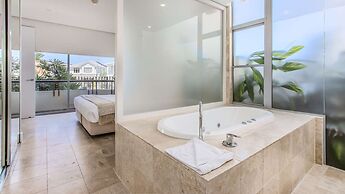 Oaks Casuarina Santai Resort