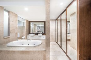 Oaks Casuarina Santai Resort