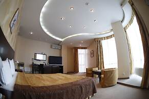 Nikol Business Hotel