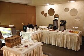 Nikol Business Hotel
