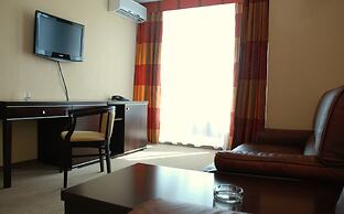 Nikol Business Hotel