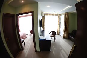 Nikol Business Hotel