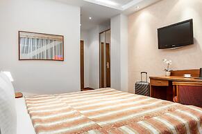 Nikol Business Hotel