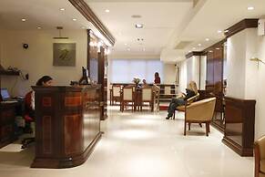 Alta Piazza Casa di Appartamenti