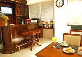 Alta Piazza Casa di Appartamenti