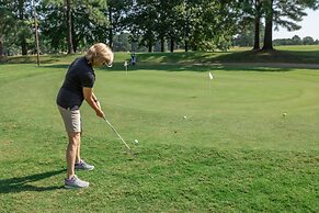 The Lodge at Kiln Creek Resort