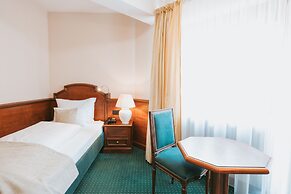 MANNI The Hotel