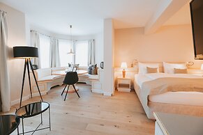 MANNI The Hotel