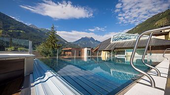 MANNI The Hotel
